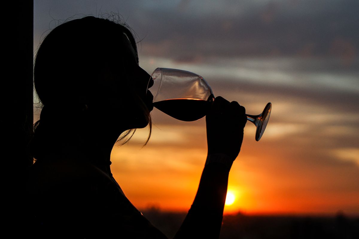 Santorini sunset tour with wine tasting